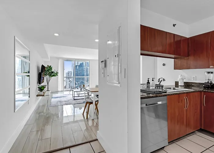 Lux 2B/2B Brickell - Free Parking